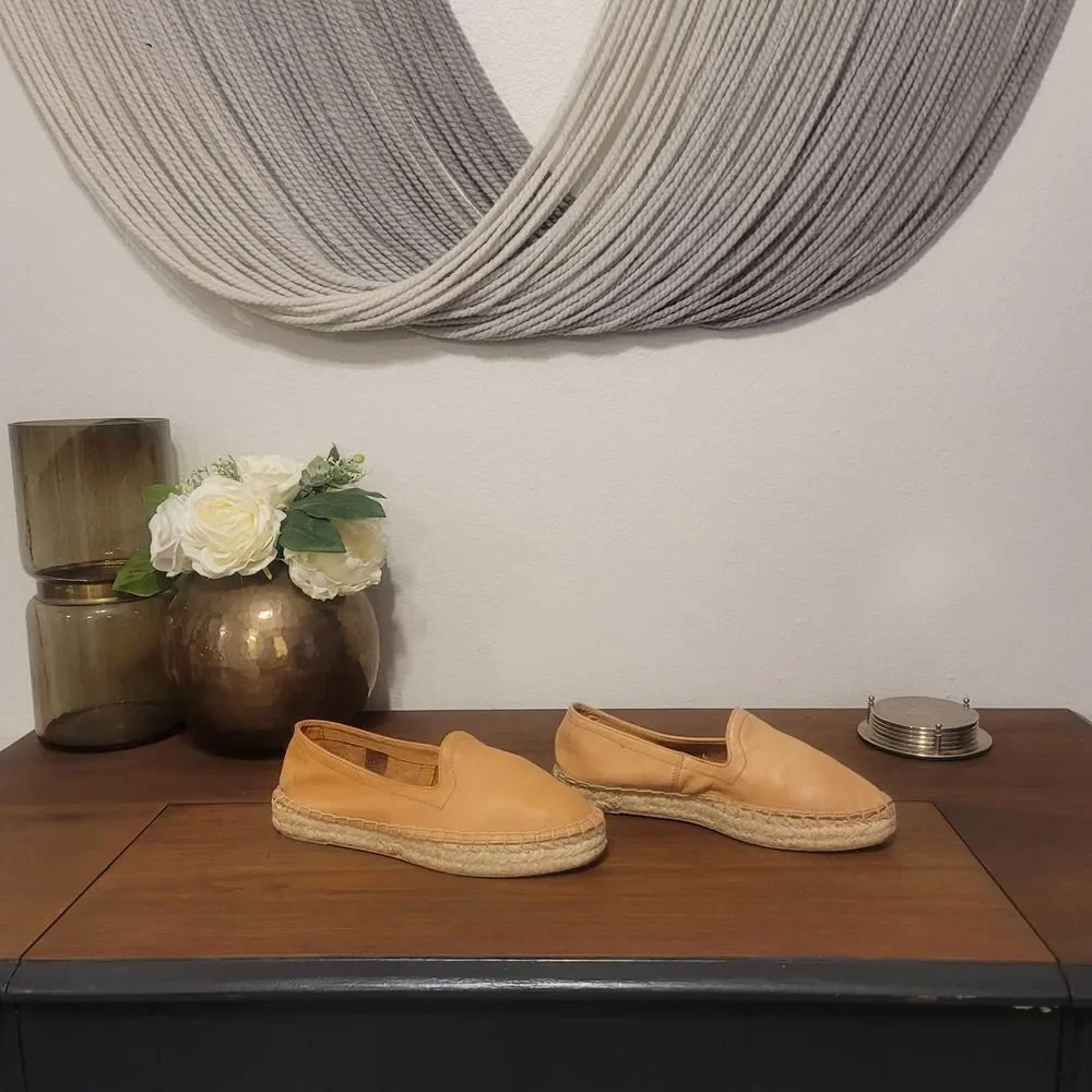 GAP espadrille flats